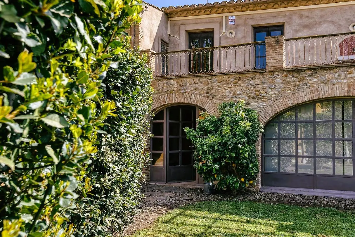 Casa Rural Con Encanto 4 Bedrooms 8 Pax Riumors Spain